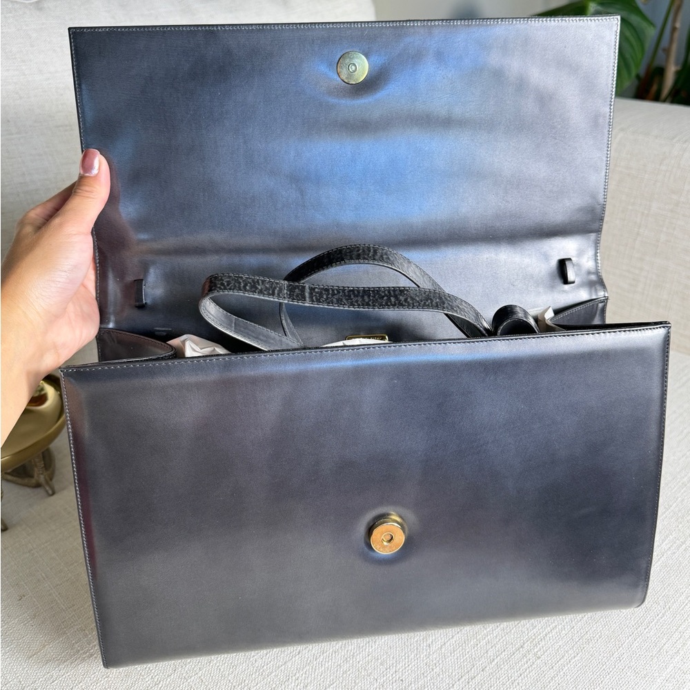 Bally Vintage Clutch Purse. - Picture 4 of 17